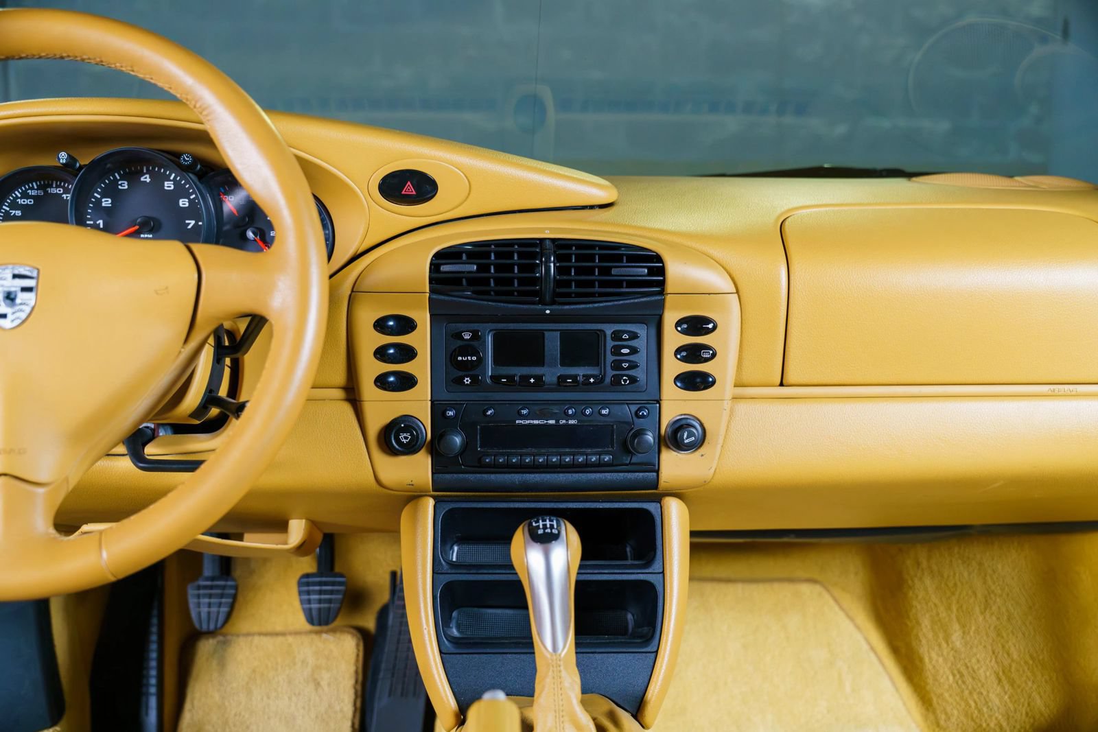 Used 2000 Porsche 911 Carrera image 73