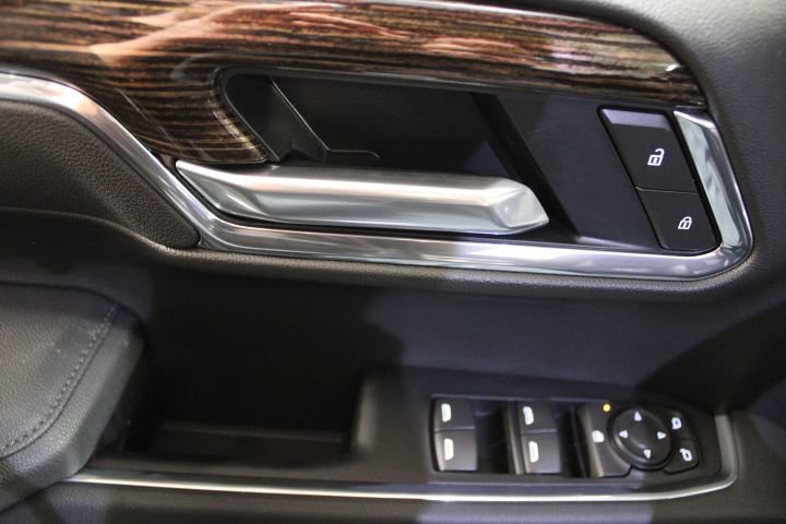 New 2026 GMC Sierra 1500 SLE image 17