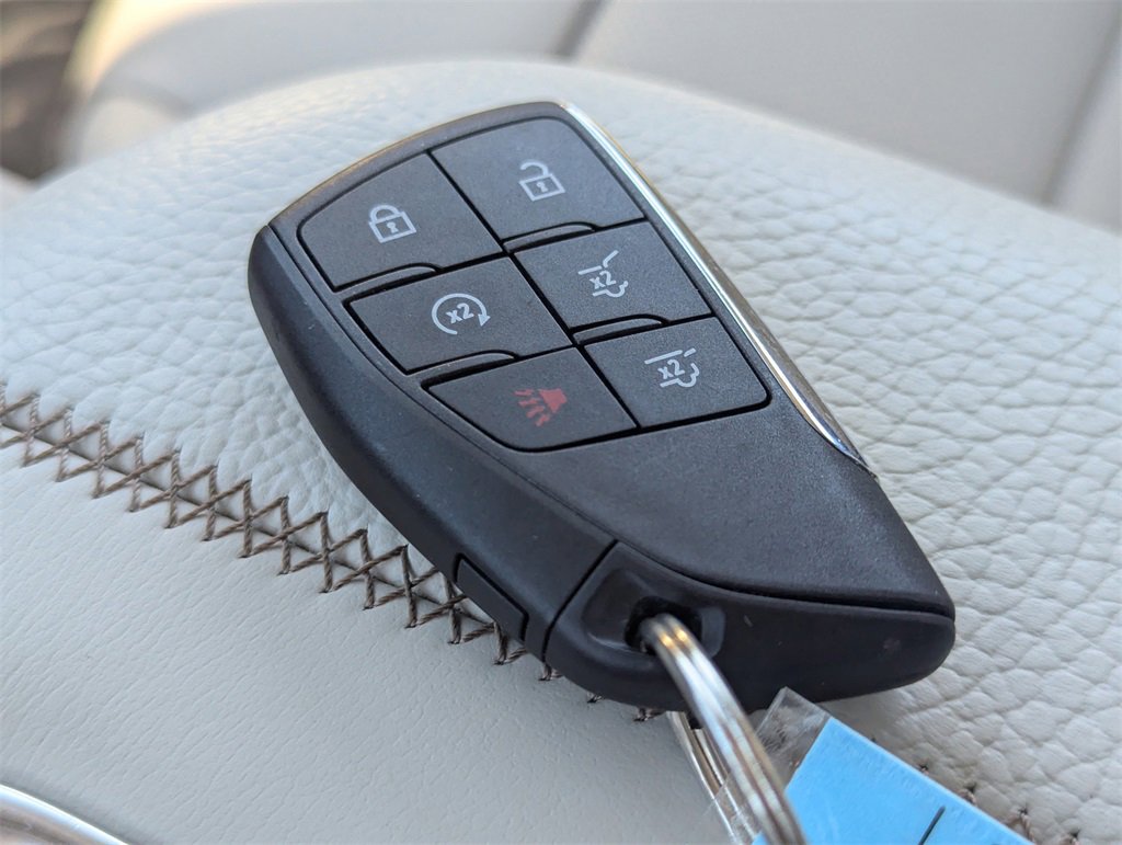 Used 2023 GMC Yukon Denali image 27