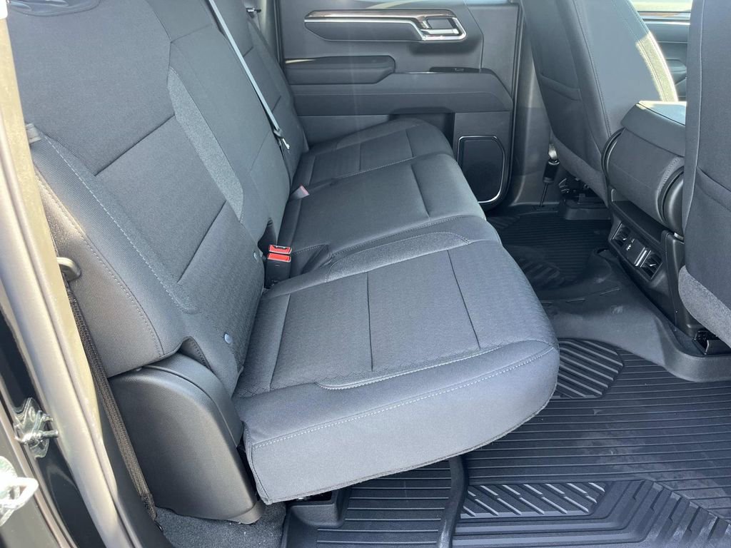 New 2026 Chevrolet Silverado 1500 LT image 13