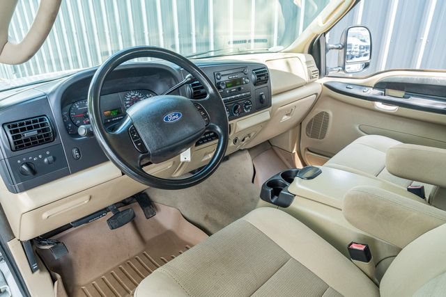 Used 2005 Ford F350 Lariat RWD image 23