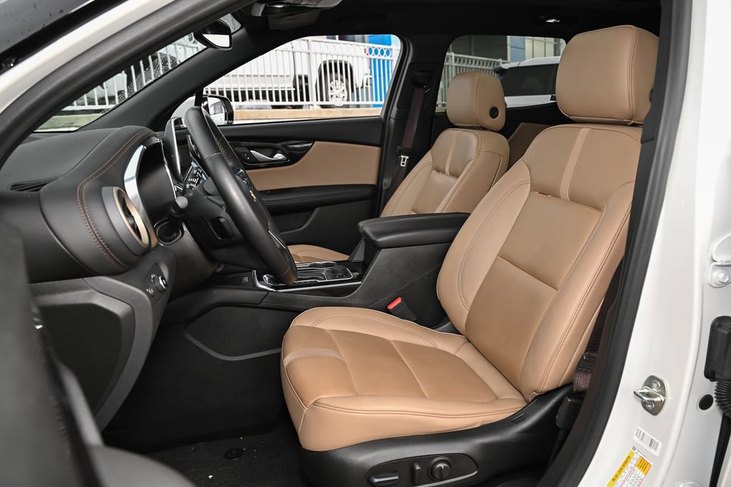 Used 2023 Chevrolet Blazer Premier FWD image 20