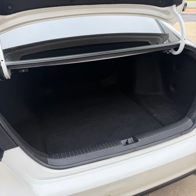 Used 2023 Honda Accord EX image 13