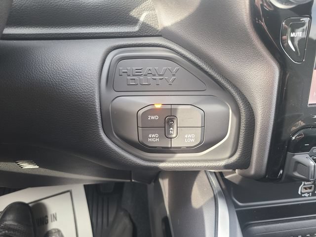 New 2026 RAM 2500 Big Horn AWD/4WD image 16