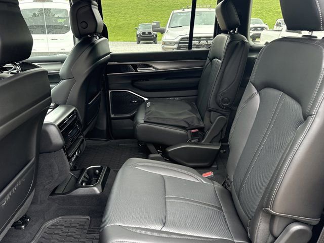 New 2026 Jeep Grand Wagoneer 4WD image 6
