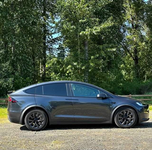 Used 2024 Tesla Model X AWD/4WD image 9