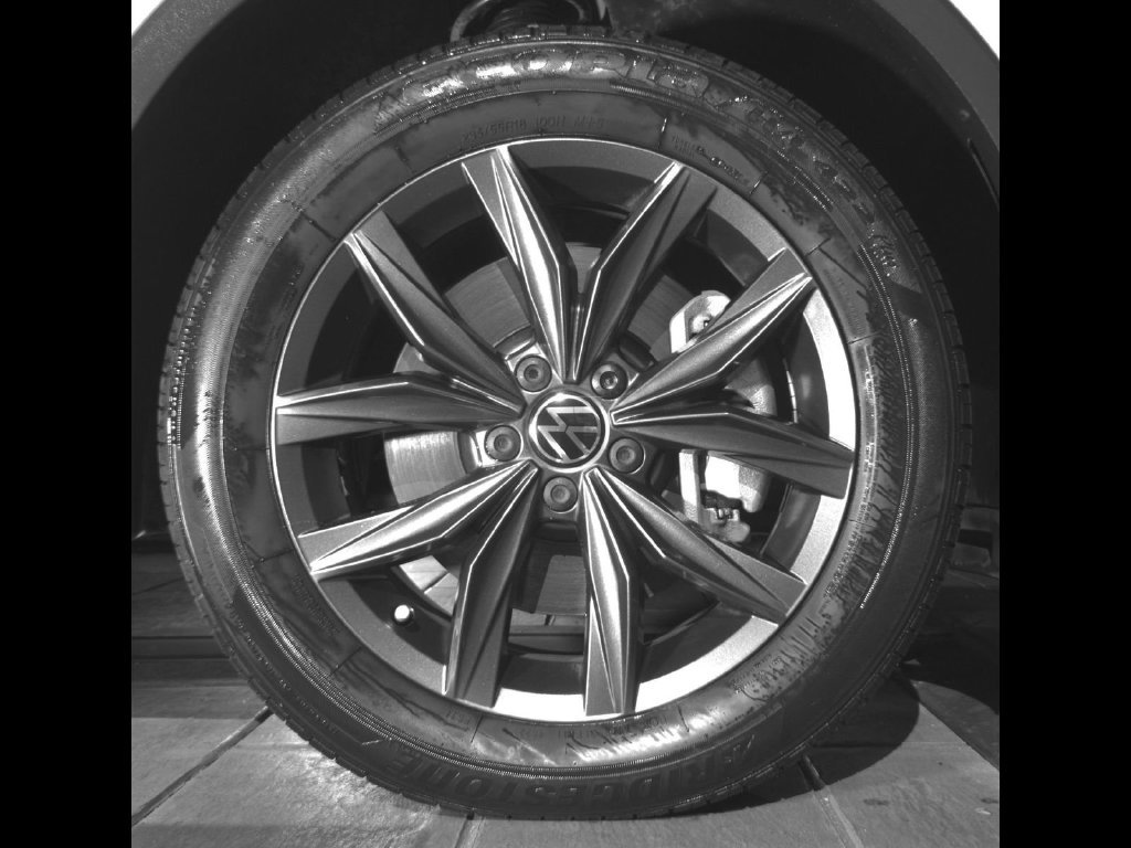 Certified 2023 Volkswagen Tiguan SE AWD/4WD image 12