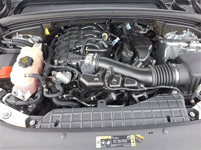 Used 2021 Jeep Grand Cherokee L Laredo w/ Luxury Tech Group I image 28