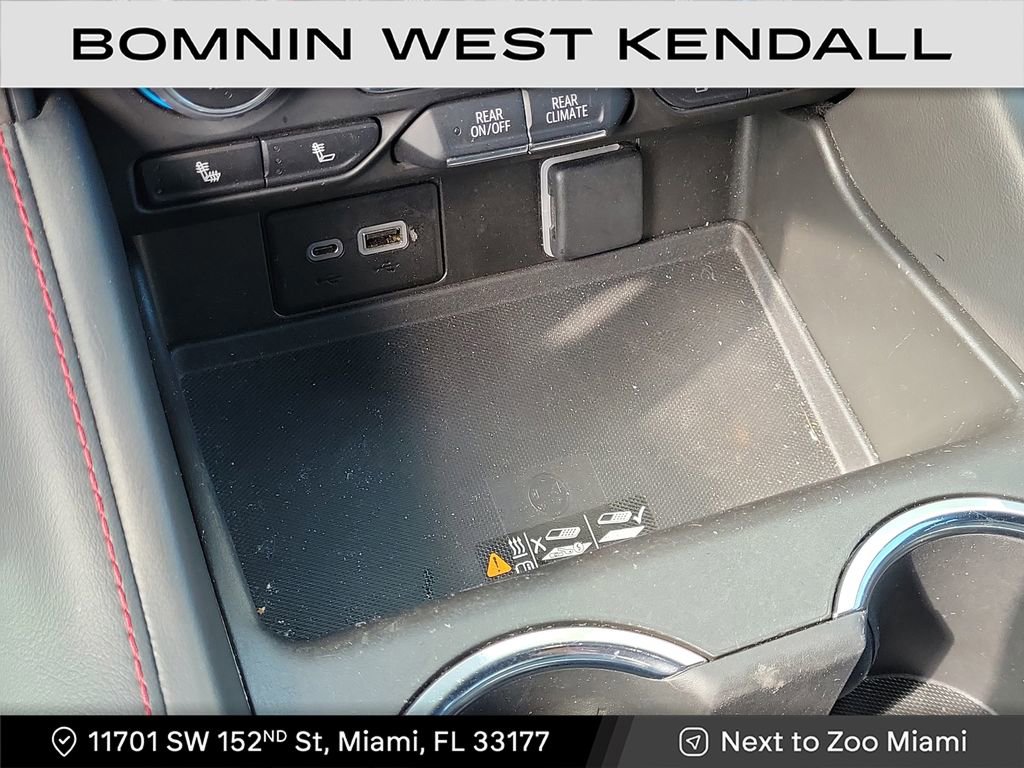 Used 2023 Chevrolet Suburban RST w/ Luxury Package image 22