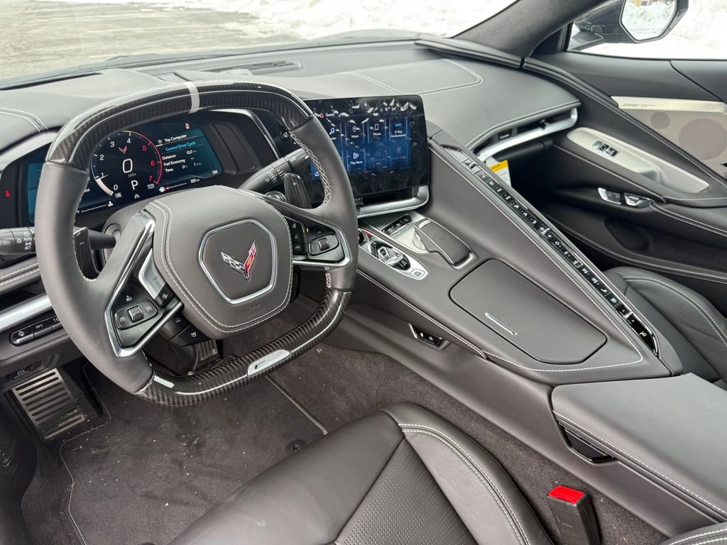 New 2025 Chevrolet Corvette E-Ray image 25