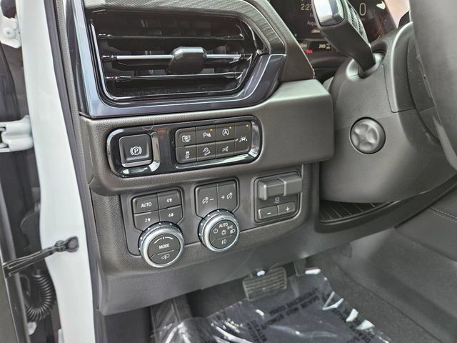 New 2026 GMC Yukon AT4 w/ AT4 Premium Plus Package AWD/4WD image 31