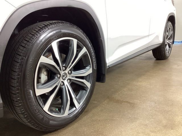 Used 2022 Lexus RX 350 AWD w/ Premium Package image 2