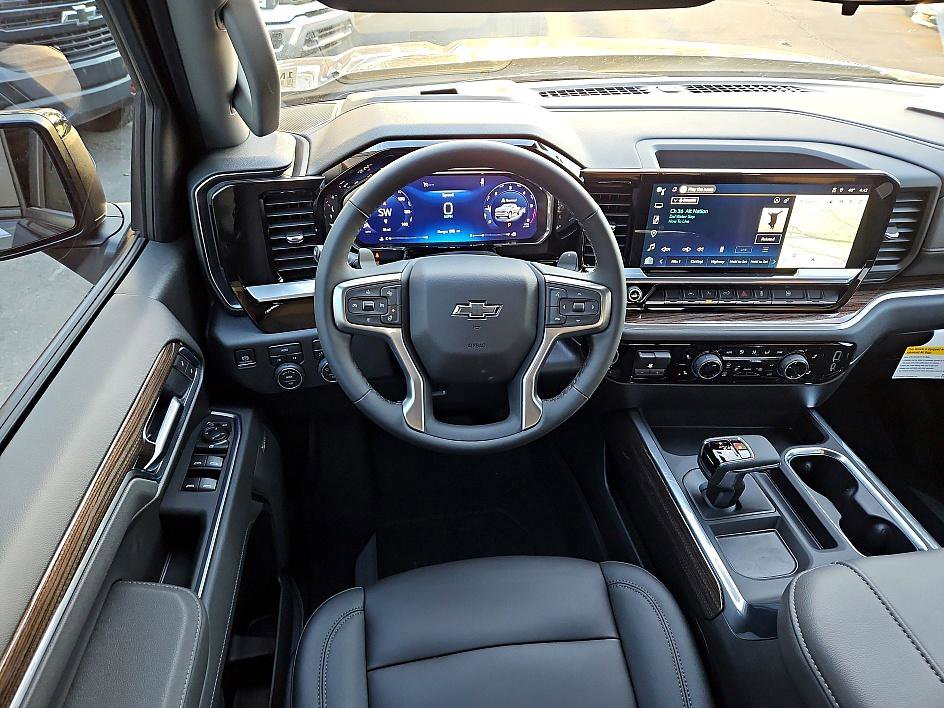 New 2026 Chevrolet Silverado 1500 RST w/ Convenience Package II AWD/4WD image 12