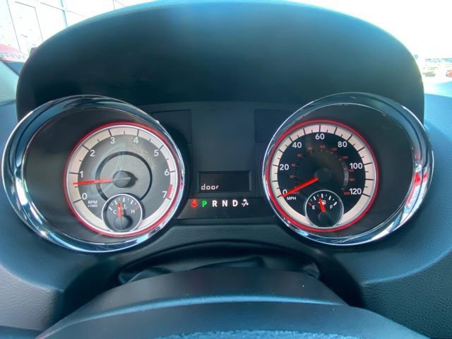 Used 2019 Dodge Grand Caravan SXT image 19