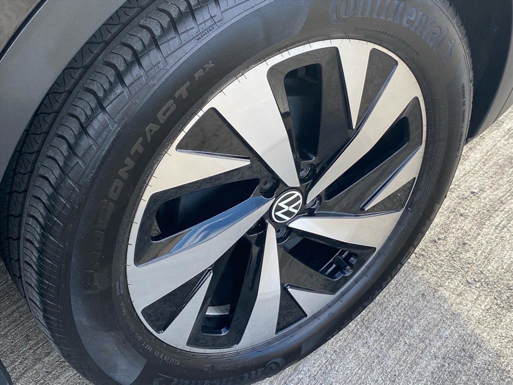 Certified 2023 Volkswagen ID.4 Pro image 20