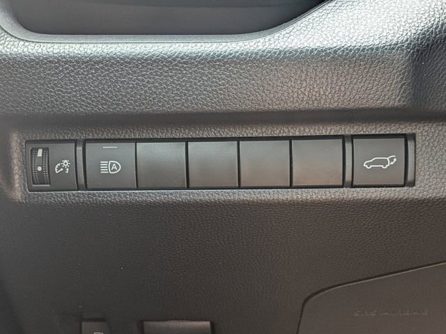 Used 2024 Toyota RAV4 XSE AWD/4WD image 26