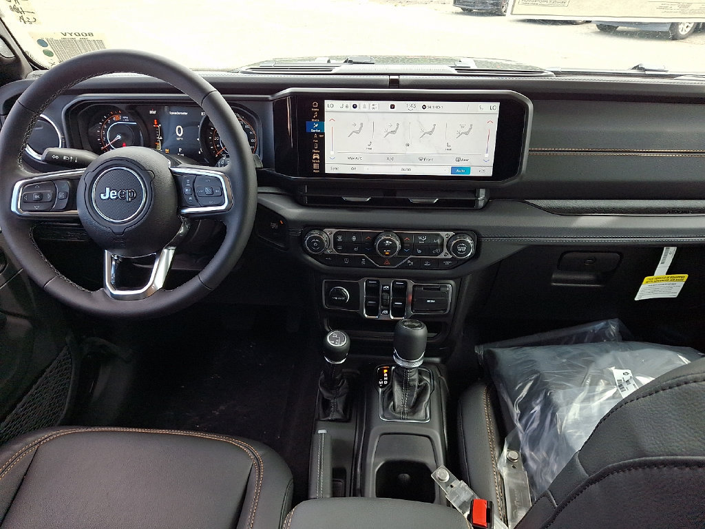 New 2027 Jeep Wrangler Unlimited Sahara AWD/4WD image 11