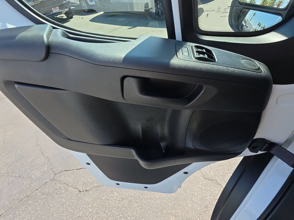 Used 2025 RAM ProMaster 2500 w/ U-Haul Equipment Group FWD image 23