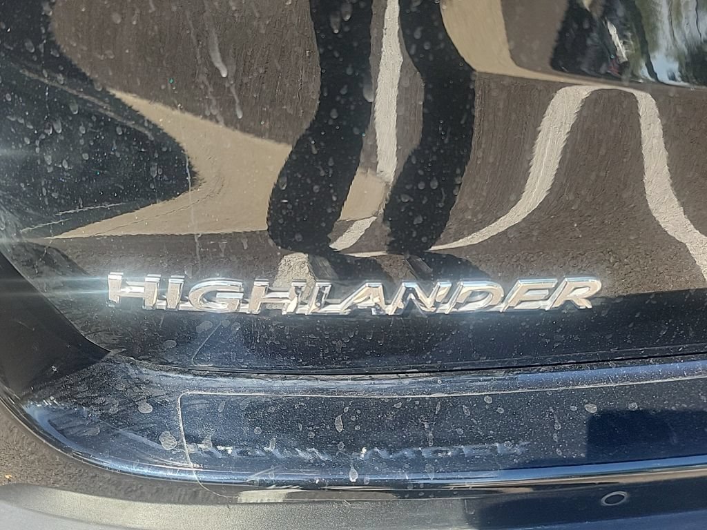 Used 2019 Toyota Highlander Limited Platinum AWD/4WD image 9