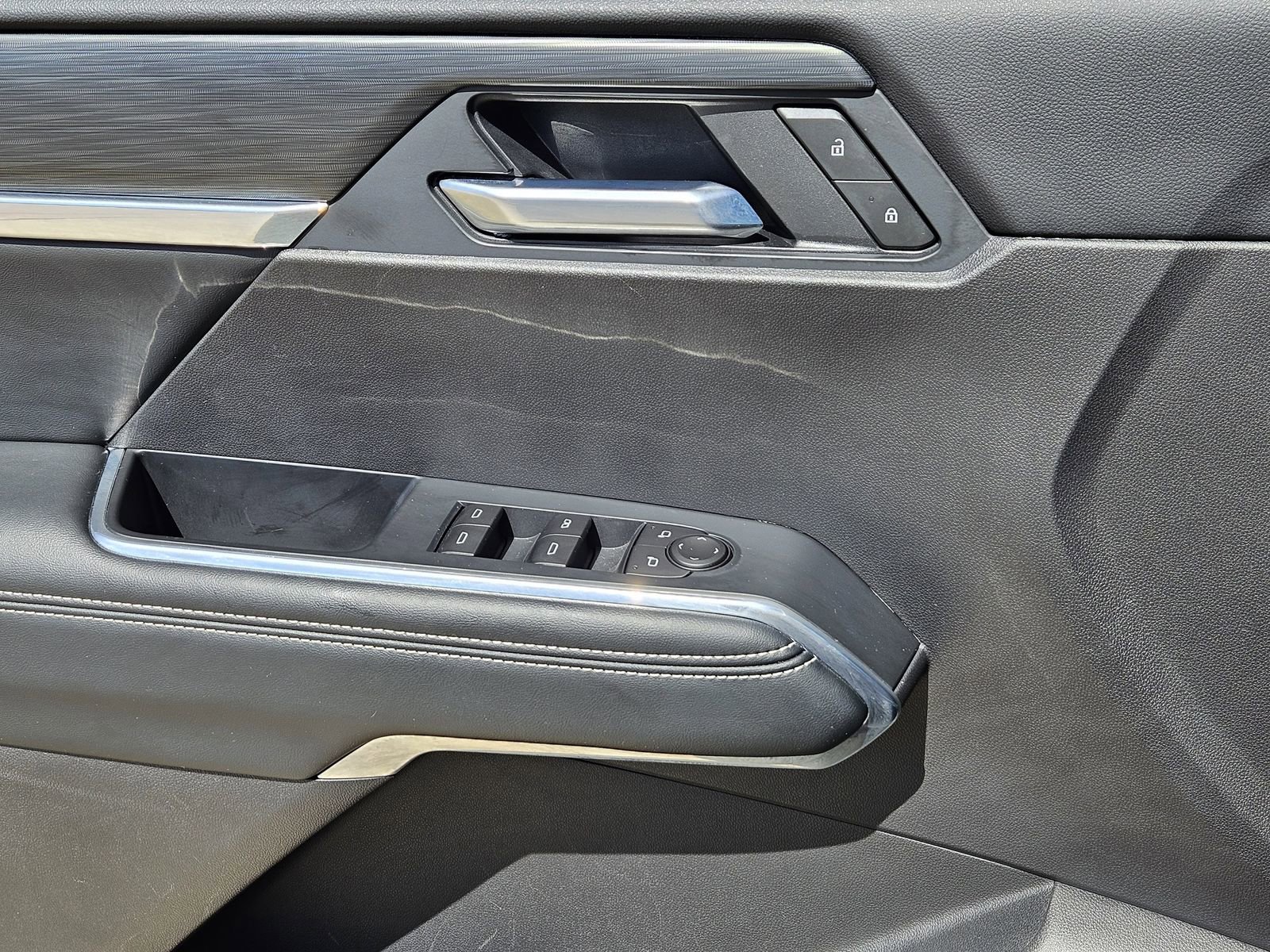 Certified 2025 GMC Acadia Elevation image 30