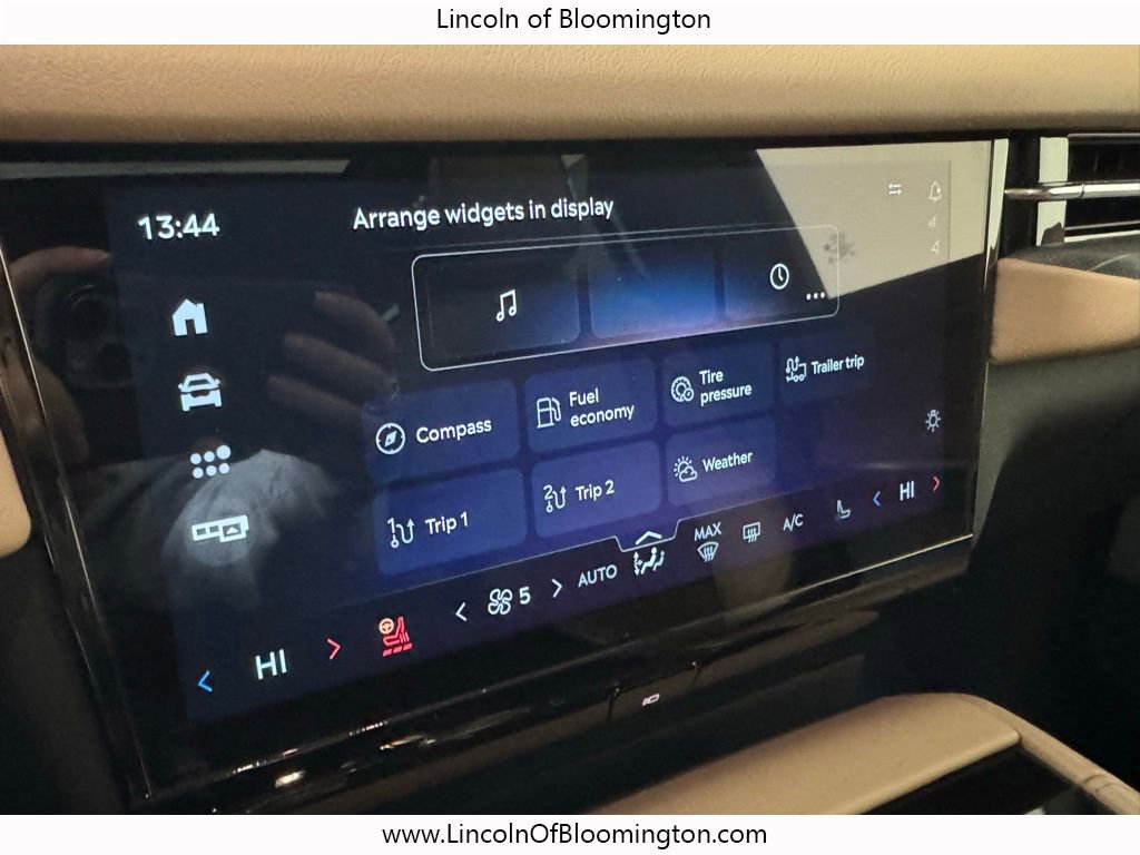 New 2026 Lincoln Navigator L Black Label AWD/4WD image 60