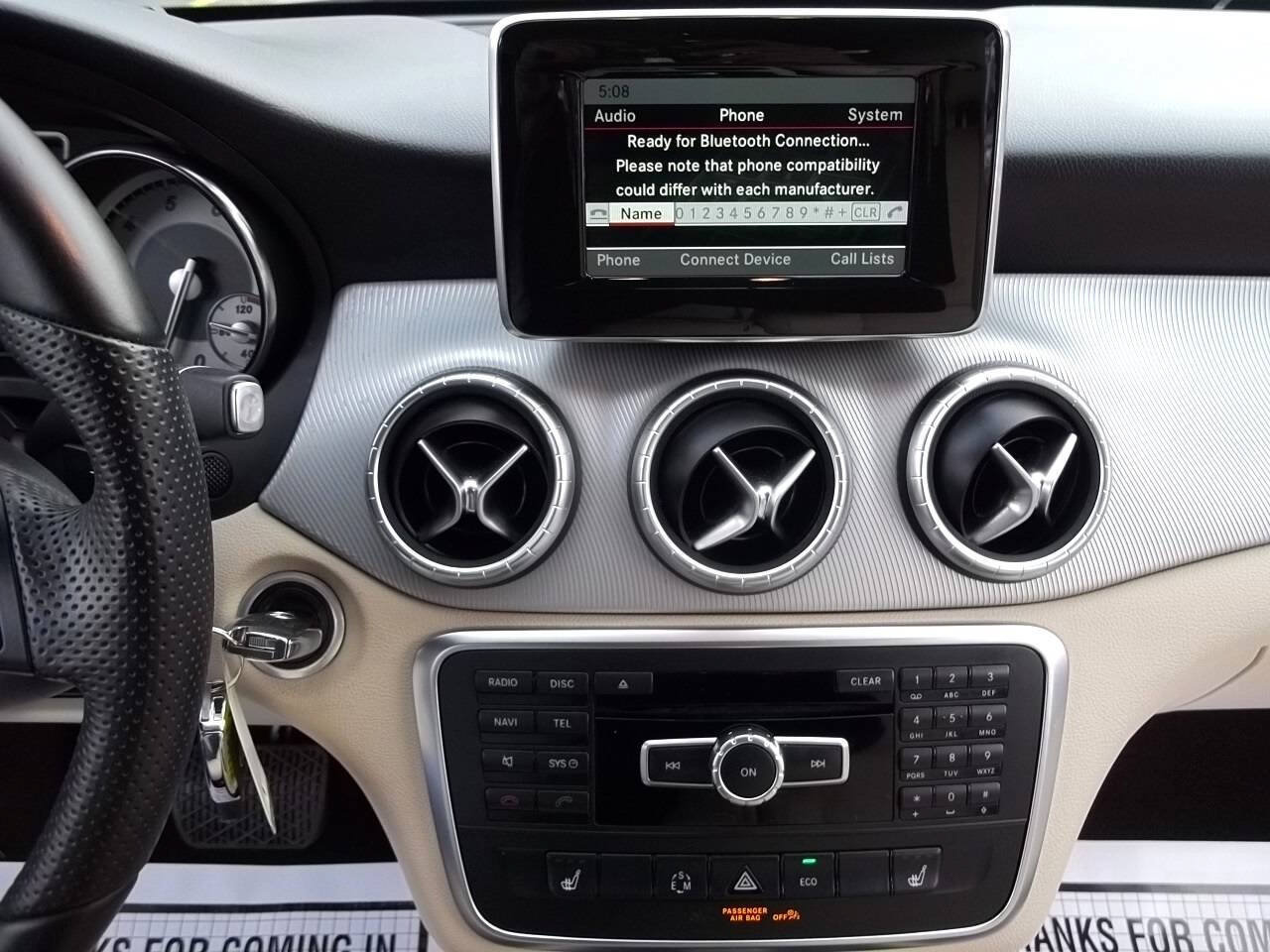 Used 2014 Mercedes-Benz CLA 250 4MATIC image 22
