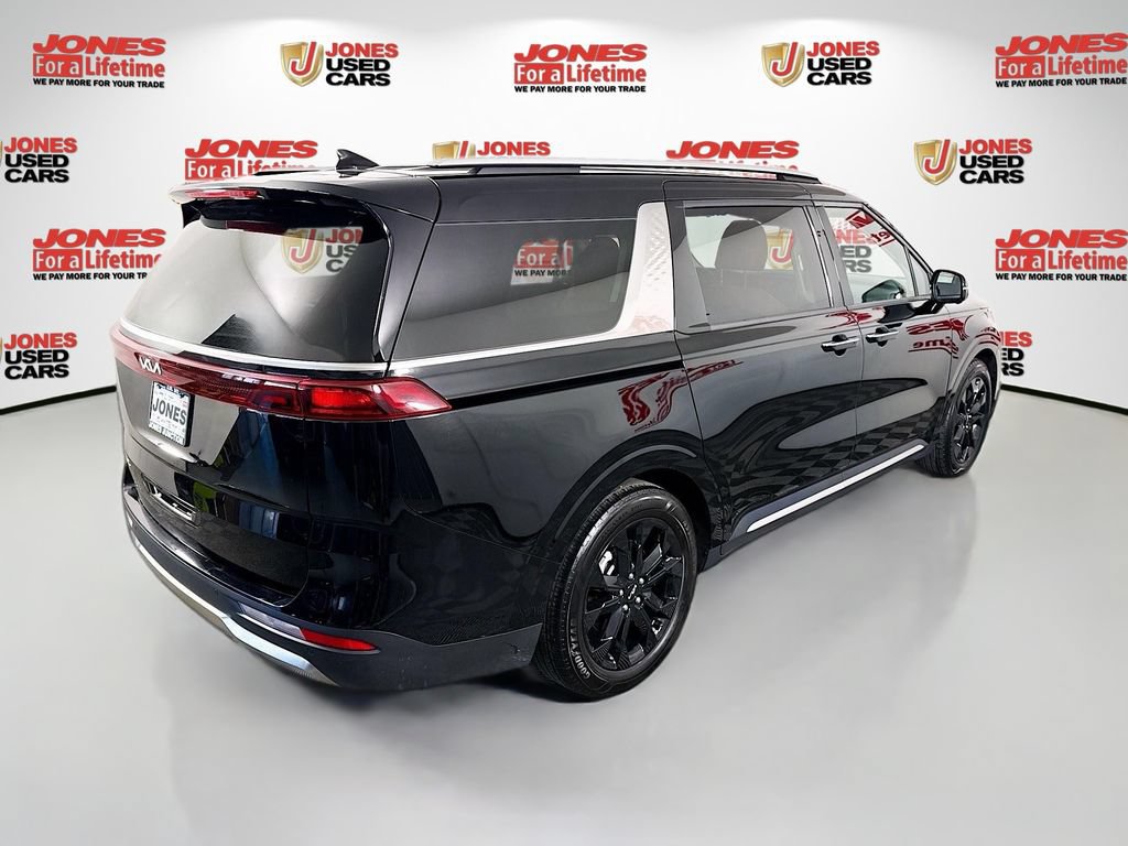 Used 2024 Kia Carnival SX FWD image 16