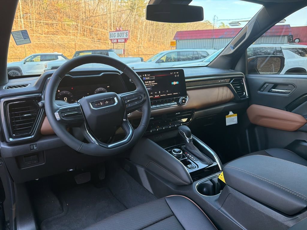 New 2026 GMC Canyon AT4 w/ AT4 Premium Package image 15