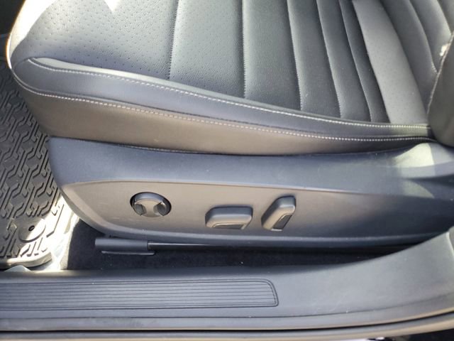 Used 2021 Volkswagen Jetta SE FWD image 17