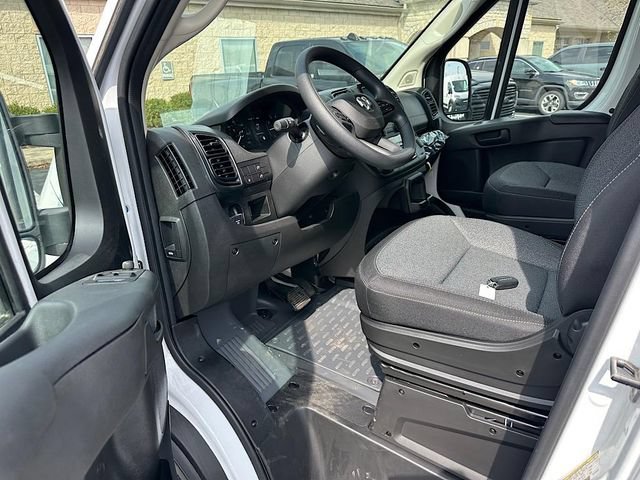 New 2024 RAM ProMaster 2500 w/ Safety Group FWD image 11
