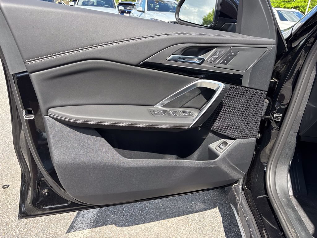 New 2026 BMW X1 xDrive28i w/ Technology Package AWD/4WD image 9