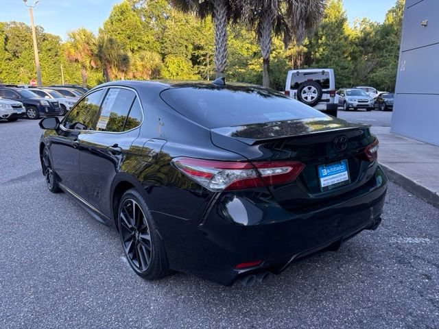Used 2019 Toyota Camry XSE FWD image 3