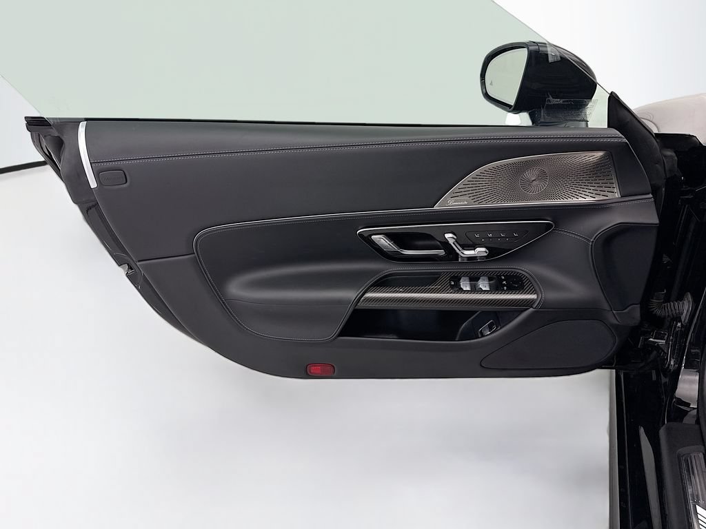 Certified 2022 Mercedes-Benz SL 63 AMG 4MATIC image 23