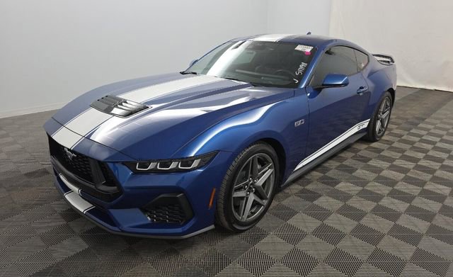 Used 2024 Ford Mustang GT Premium image 2