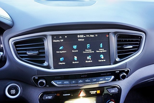 Used 2019 Hyundai Ioniq Limited w/ Ultimate Package 02 FWD image 42