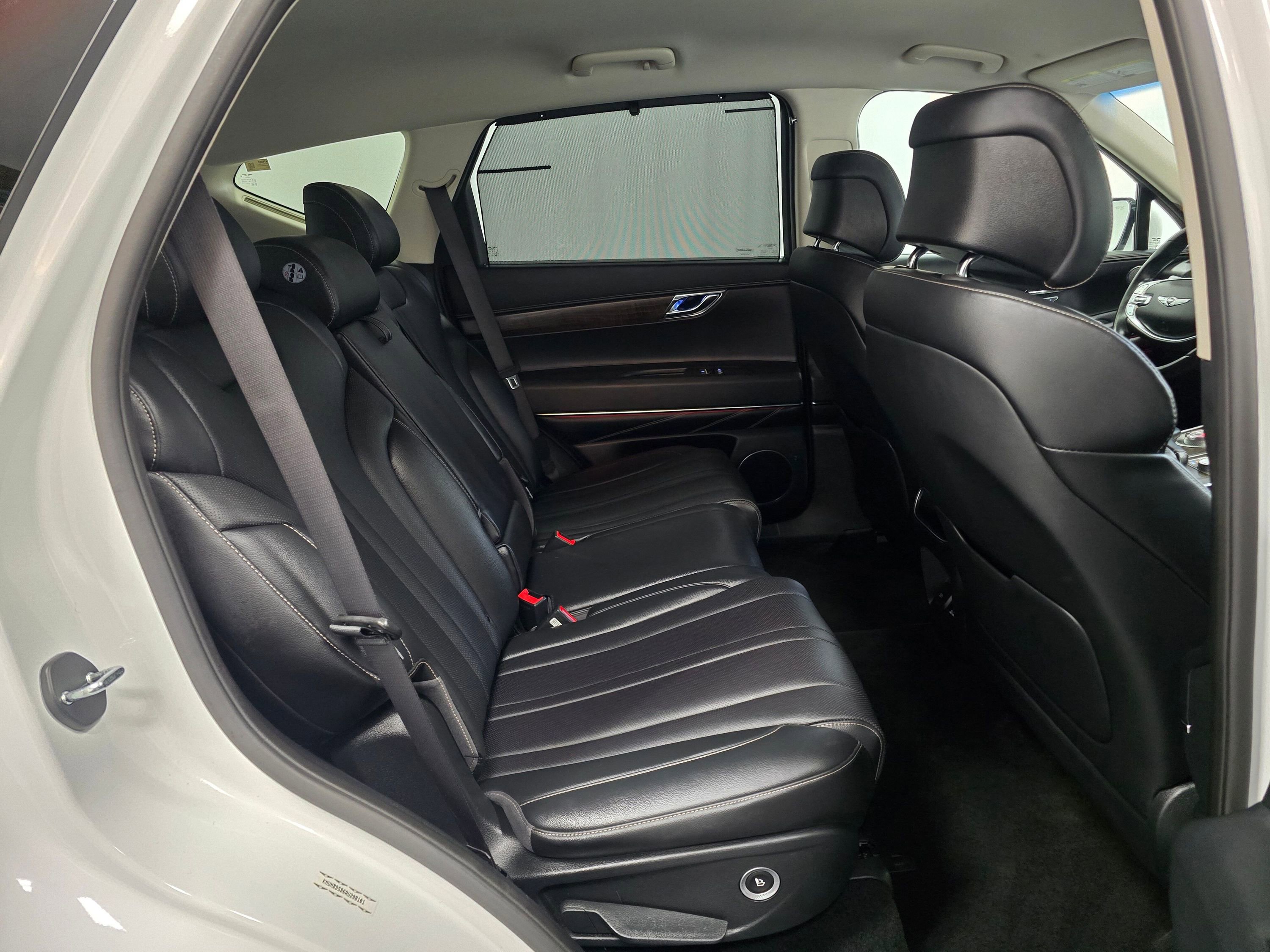 Used 2024 Genesis GV80 2.5T image 25