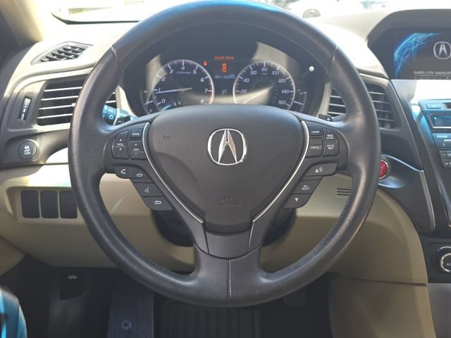 Used 2015 Acura ILX w/ Technology Package FWD image 13