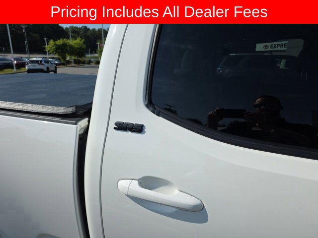 Used 2021 Toyota Tacoma SR5 RWD image 13