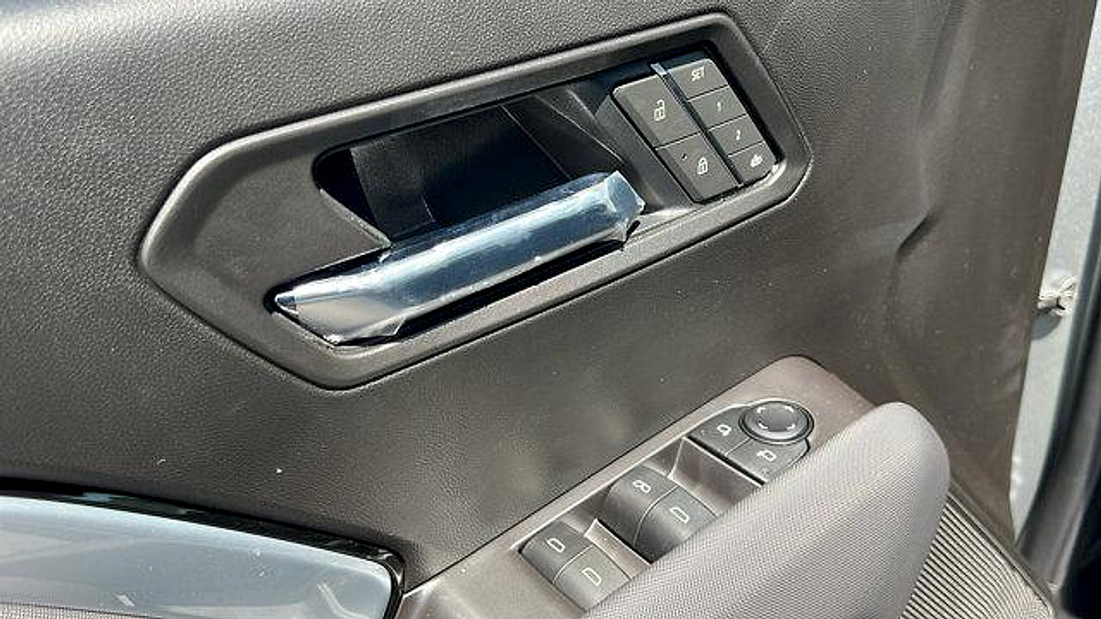 New 2026 Chevrolet Colorado Z71 w/ Technology Package image 18