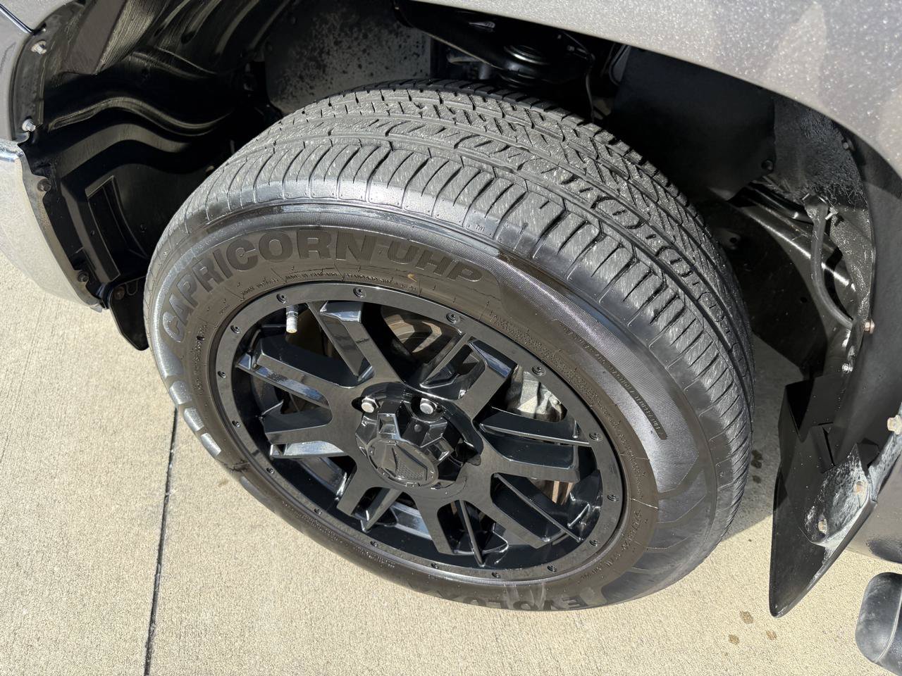 Used 2021 Toyota Tundra SR5 RWD image 9
