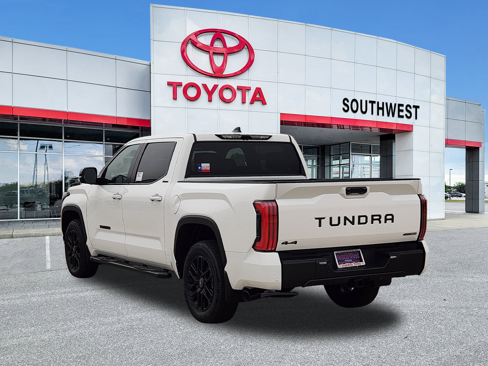 New 2026 Toyota Tundra Limited w/ Limited PVM Package AWD/4WD image 4