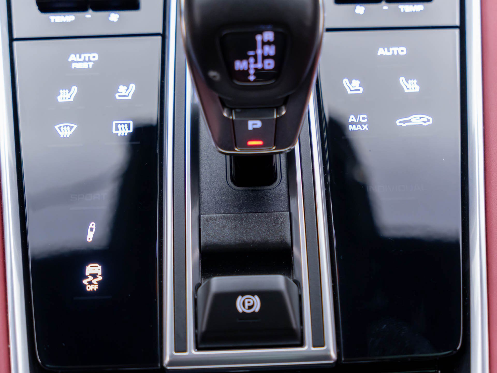Used 2023 Porsche Panamera Turbo S Executive AWD/4WD image 26