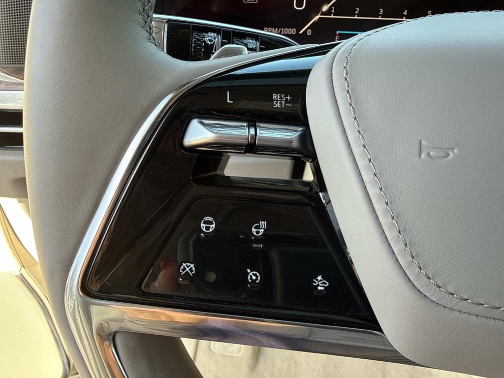 Certified 2026 Cadillac Escalade Platinum Luxury AWD/4WD image 31