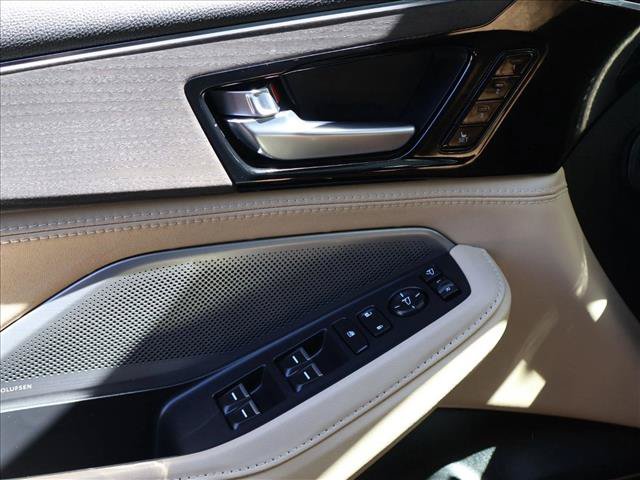 Used 2026 Acura MDX SH-AWD w/ Advance Package image 13