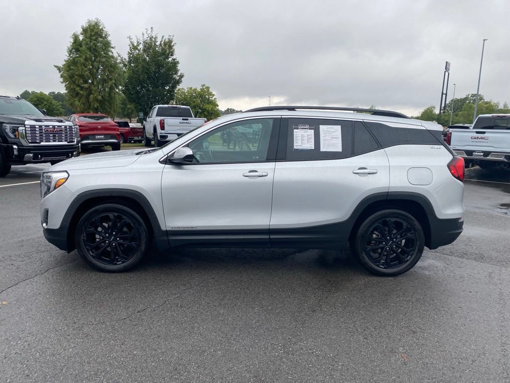 Used 2020 GMC Terrain SLE w/ Driver Convenience Package FWD image 12