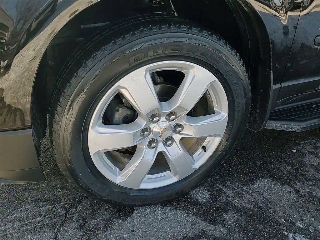 Used 2017 Chevrolet Traverse LT w/ Style and Technology Package image 18