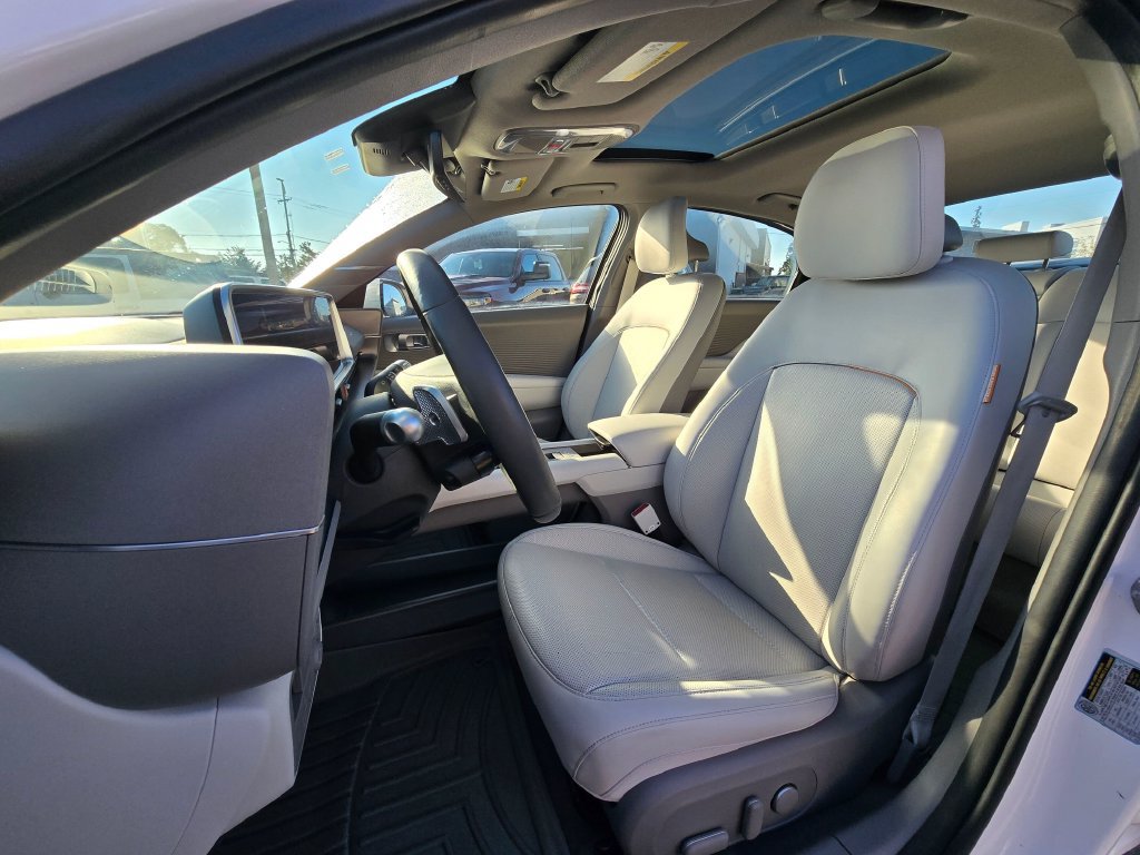 Used 2024 Hyundai Ioniq 6 Limited AWD/4WD image 20