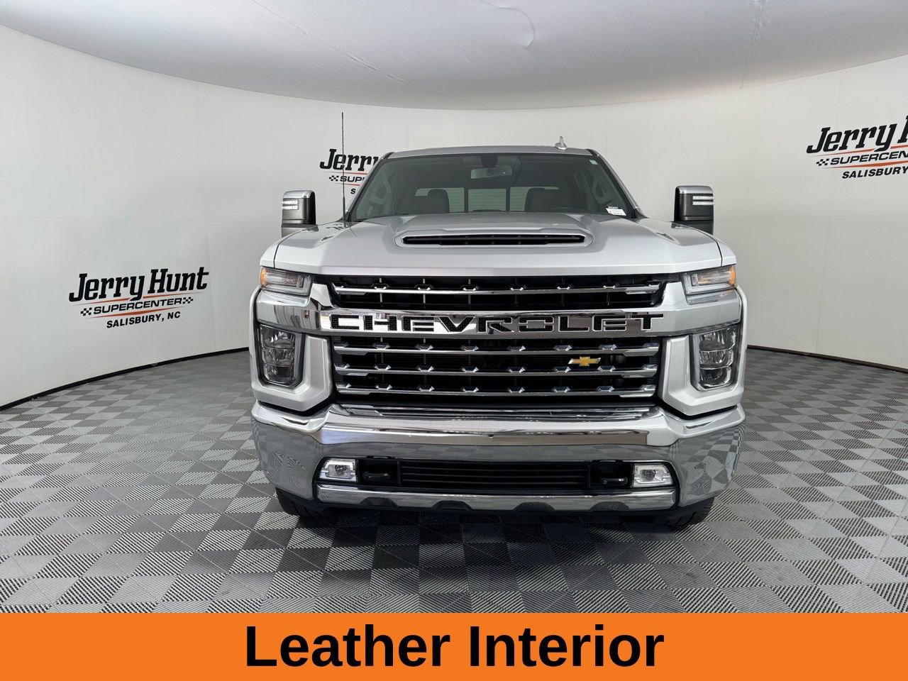 Used 2020 Chevrolet Silverado 2500 LTZ w/ LTZ Convenience Package image 5