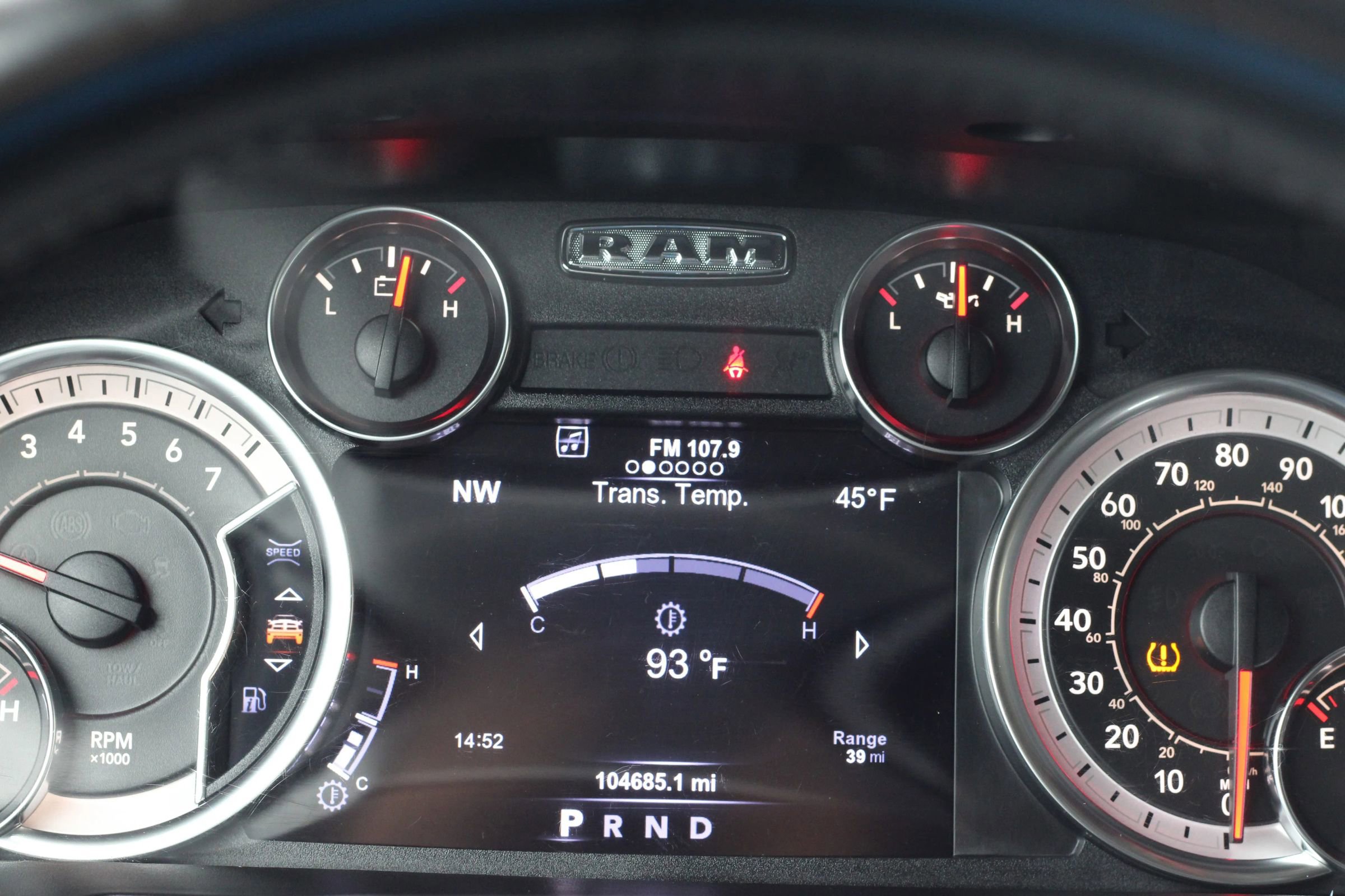 Used 2017 RAM 1500 Sport w/ Sport Premium Group image 15