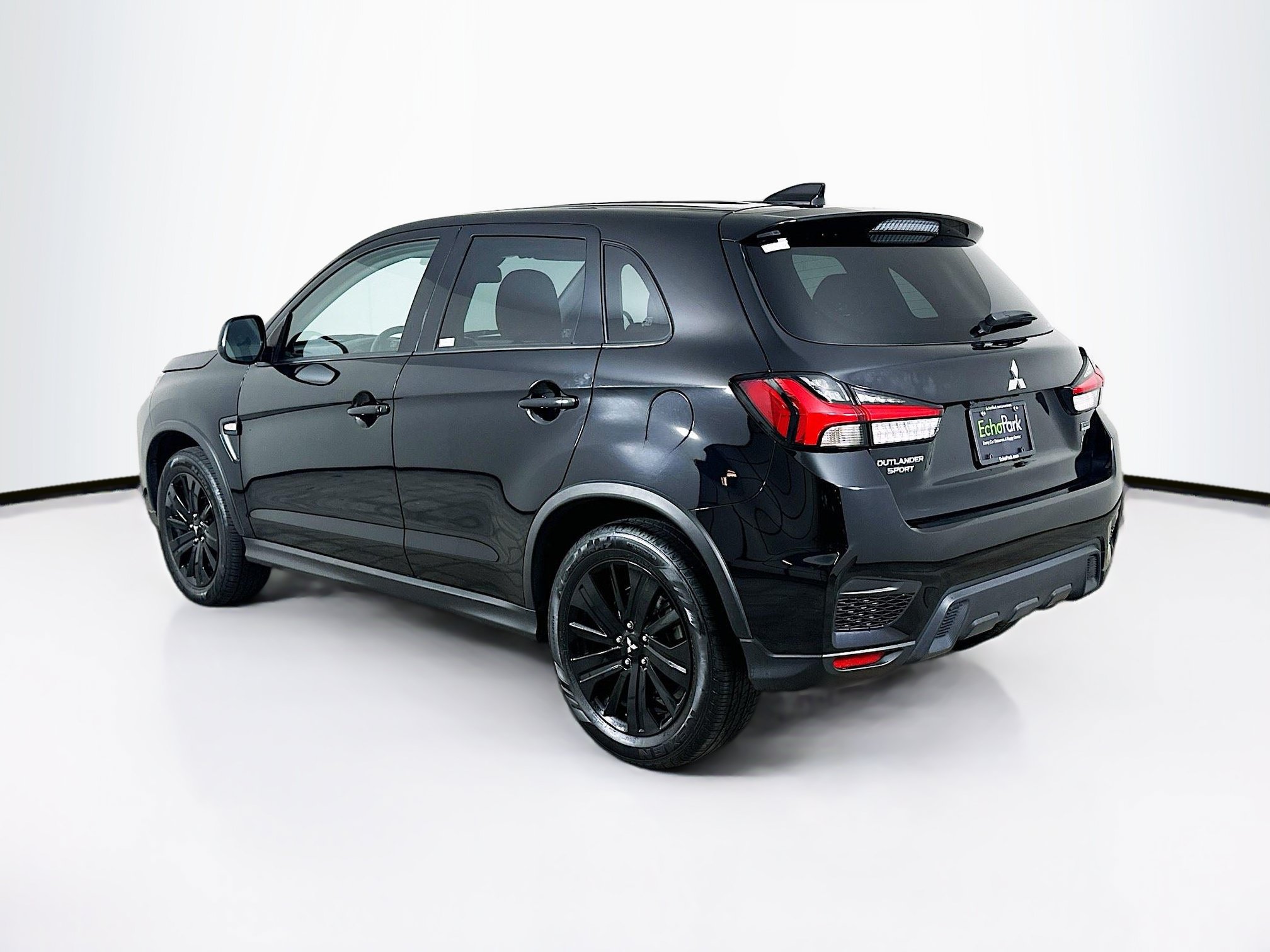 Used 2025 Mitsubishi Outlander Sport LE AWD/4WD image 5